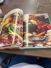 Load image into Gallery viewer, 1985 Southern Living Annual Cookbook
