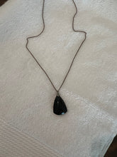 Load image into Gallery viewer, Vintage Black Onyx Teardrop Pendant with 8.5in Chain No Markings
