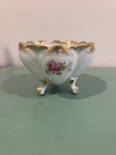 Load image into Gallery viewer, Victorian 3-Footed Hand Painted Pink &amp; Green Floral Roses Decorative Bowl with Gold Rim Germany
