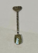 Load image into Gallery viewer, Victorian Salt Cellur Spoon
